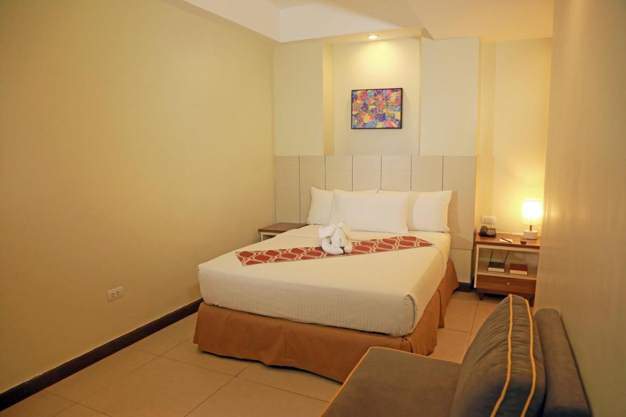 Belian Hotel Tagbilaran Exterior foto
