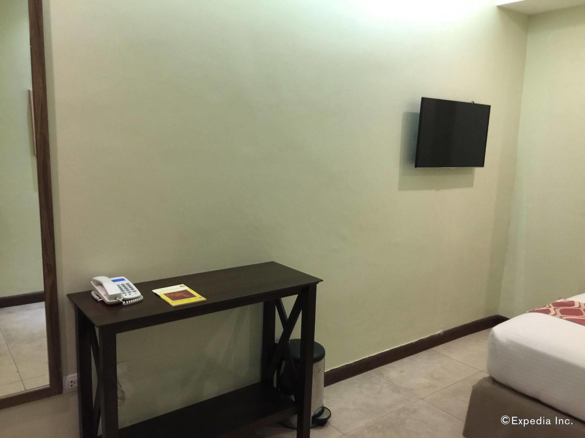Belian Hotel Tagbilaran Exterior foto