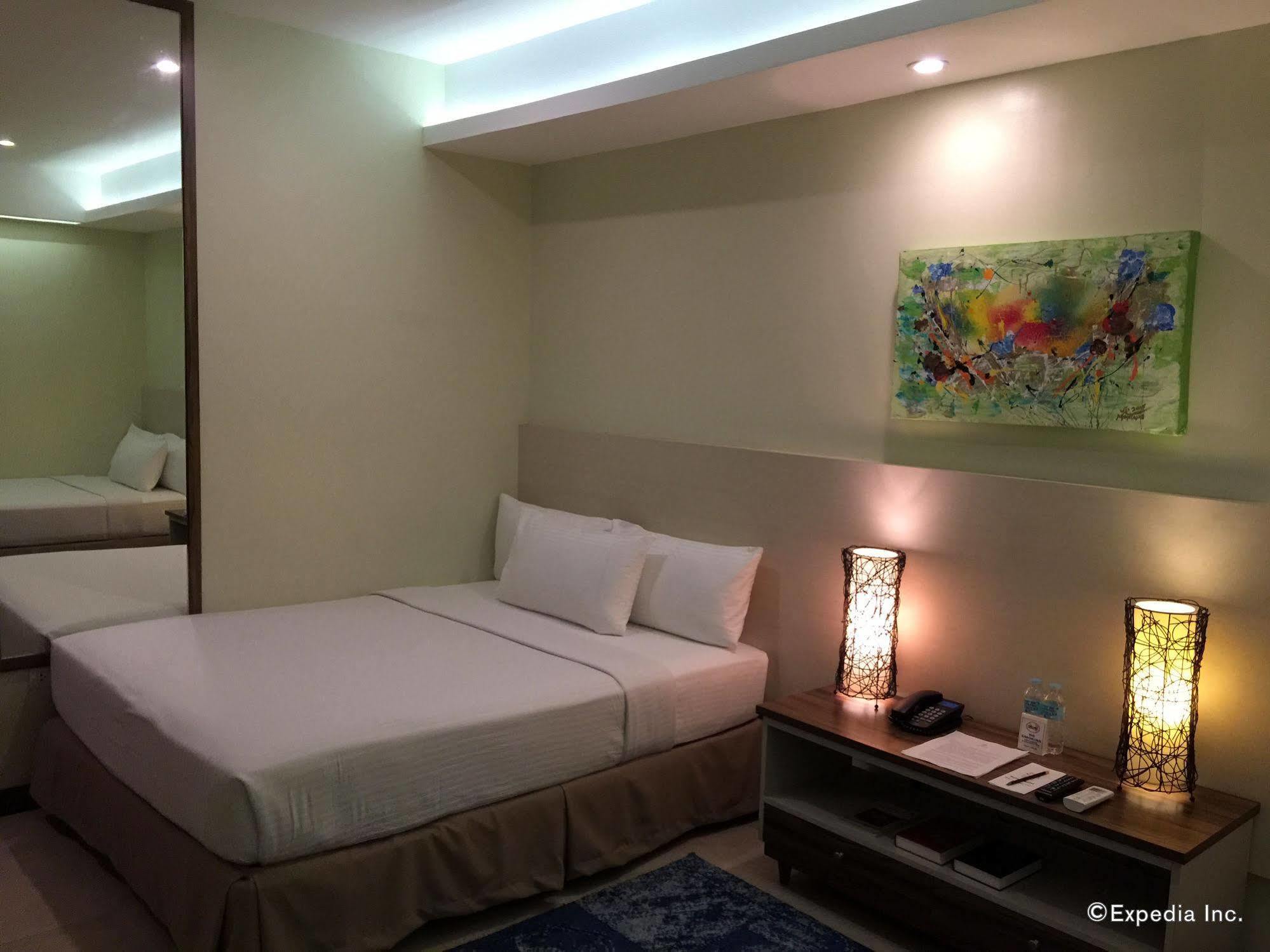 Belian Hotel Tagbilaran Exterior foto